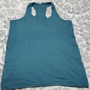 Lululemon swiftly tech racerback size 8